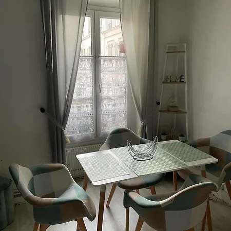 Appartamento Au Bas De Montmartre !